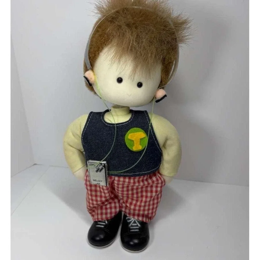 Vintage‎ Wind Up Irish Musical Moving Boy Doll Mohawk Hairdo Walkman & Earphones